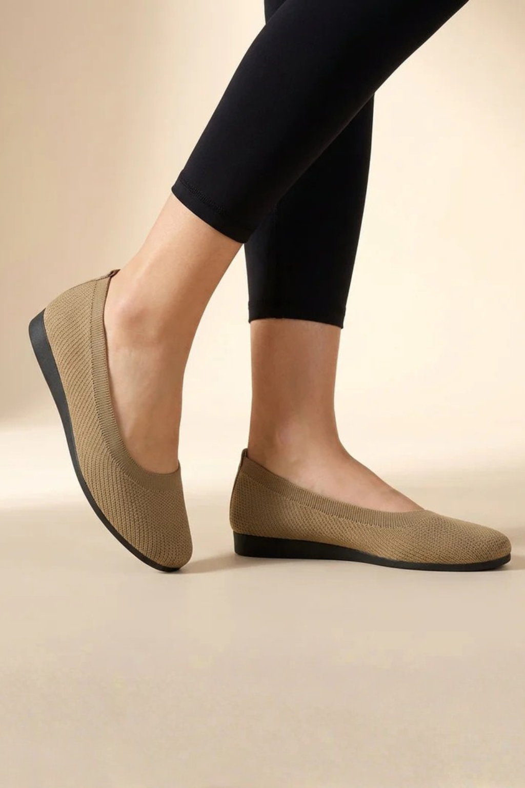 Dorothea | Women Knit Round Toe Slip On Ballet Flats